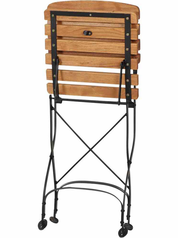 stuhl-muenchen-geklappt